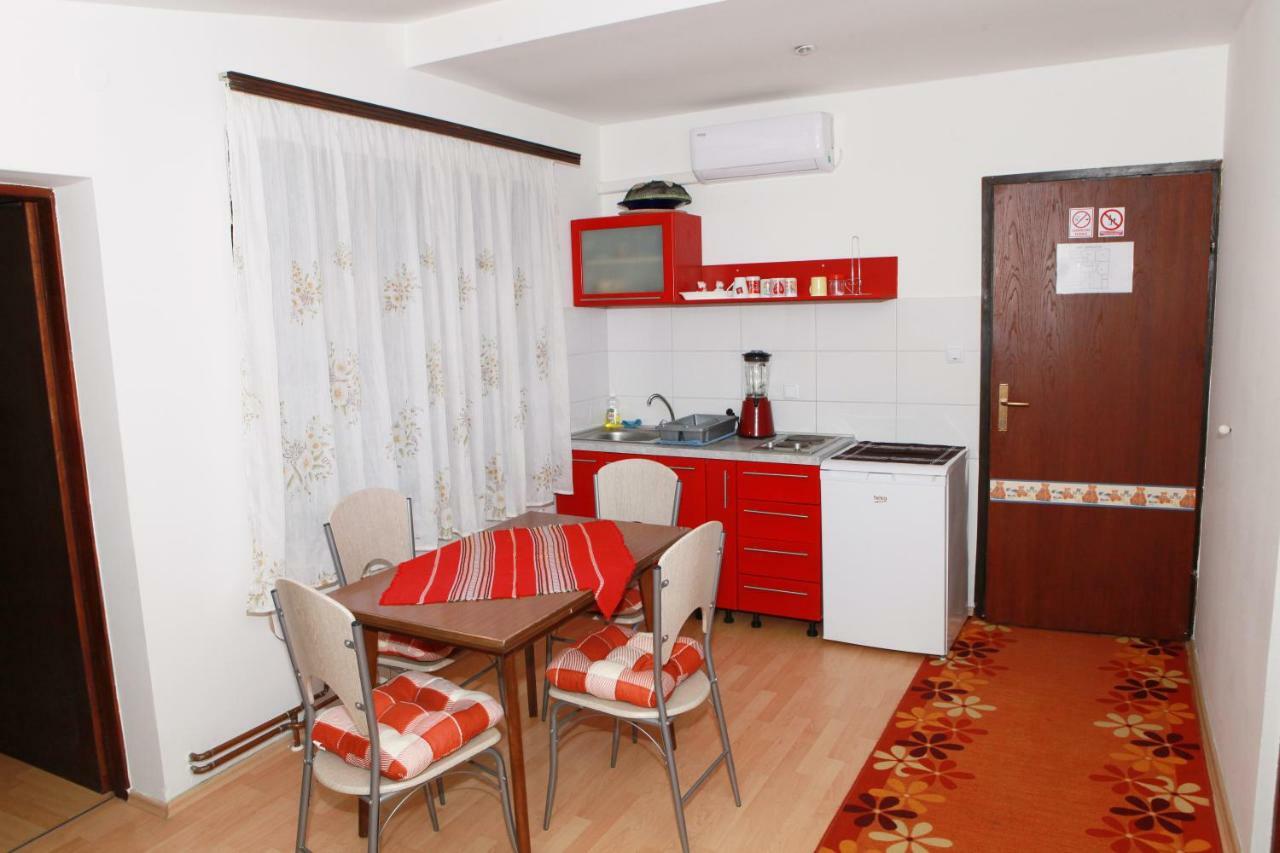Apartmani Kristanic Karlovac Exteriér fotografie