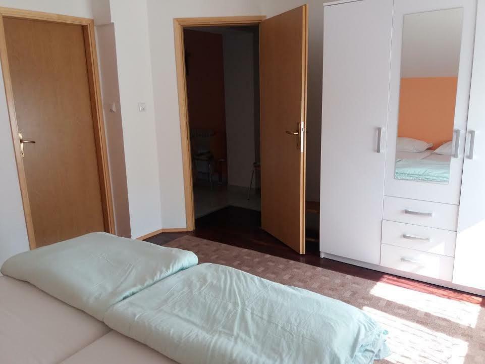 Apartmani Kristanic Karlovac Exteriér fotografie