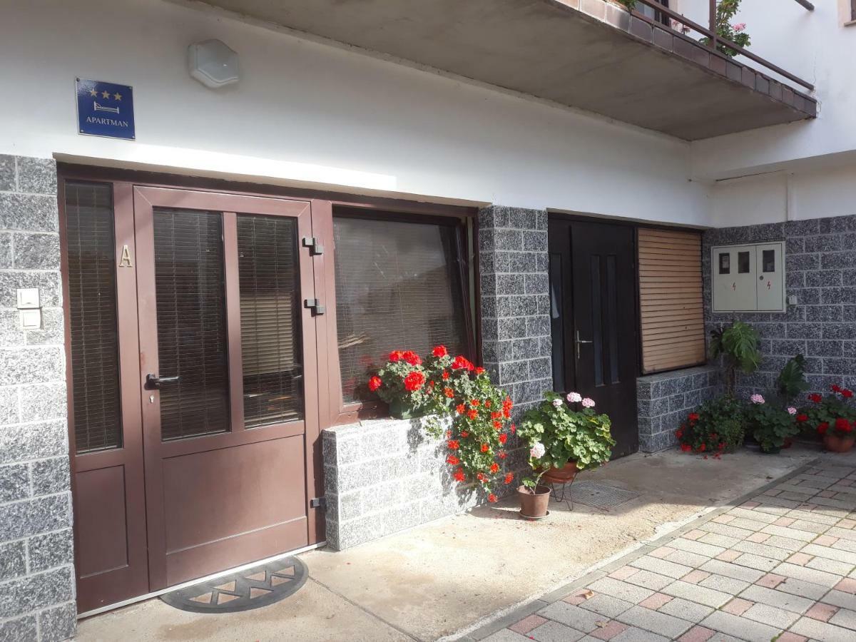 Apartmani Kristanic Karlovac Exteriér fotografie